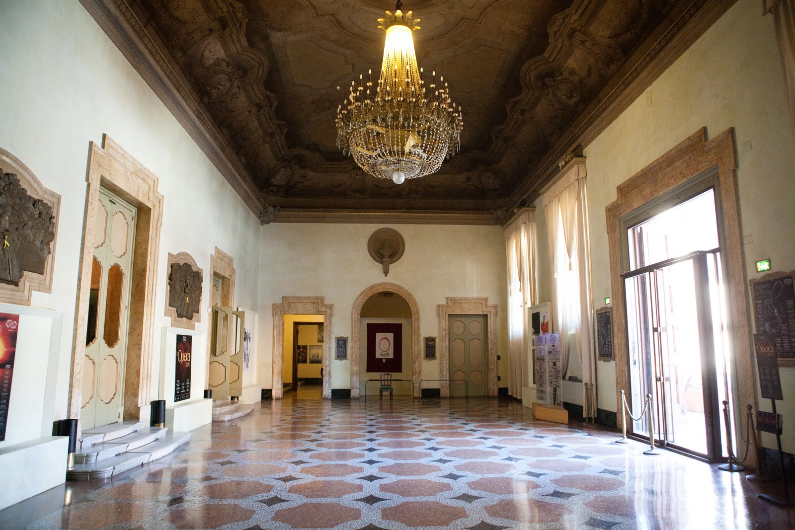 bmst-concerti-di natale-Foyer Respighi Teatro Comunale